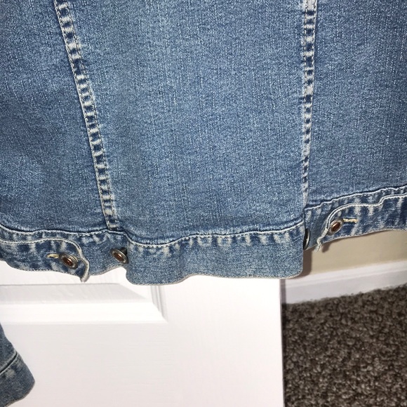 Denim jacket - Picture 4 of 5